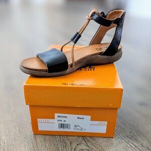 Miz Mooz NEW NIB EUR 38 Medina Black Leather Strappy Sandals Low Heel